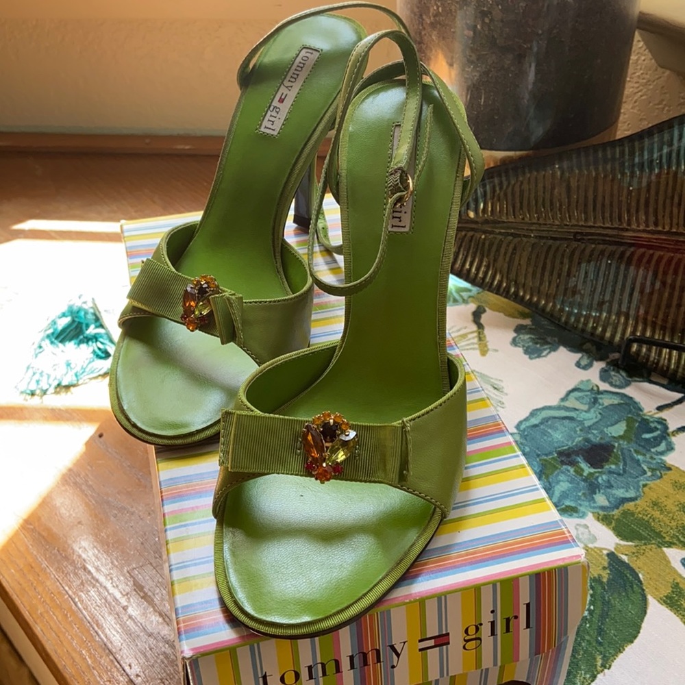 Tommy girl heels
